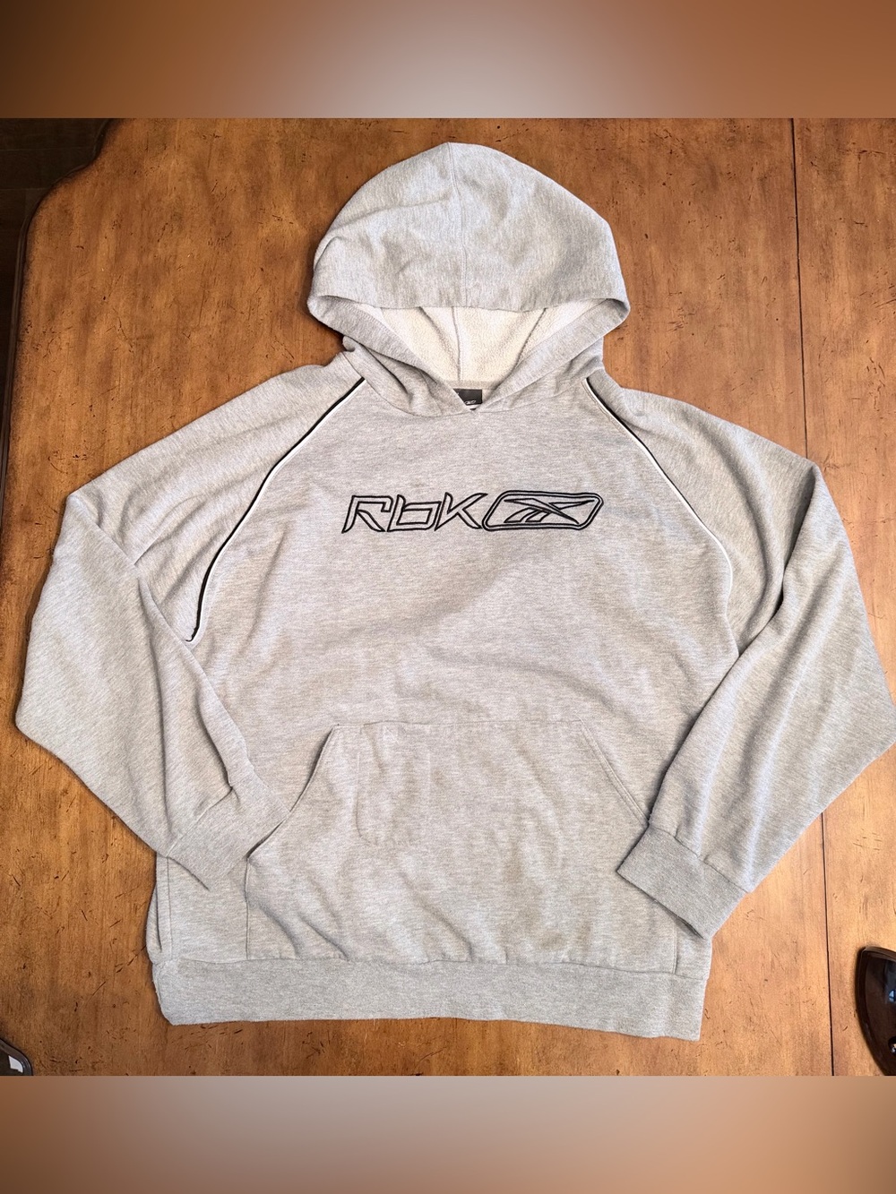 Vintage Y2K Reebok Embroidered Hoodie Grey Fleece Lined